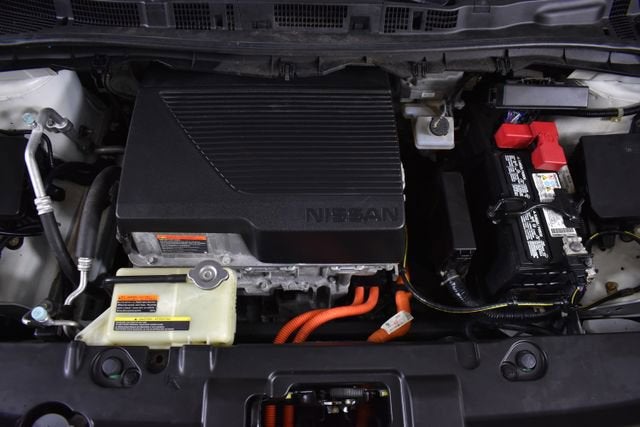 2018 Nissan LEAF SV