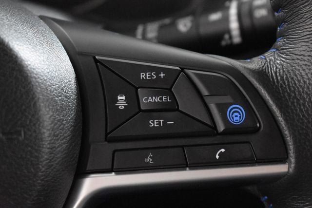 2018 Nissan LEAF SV