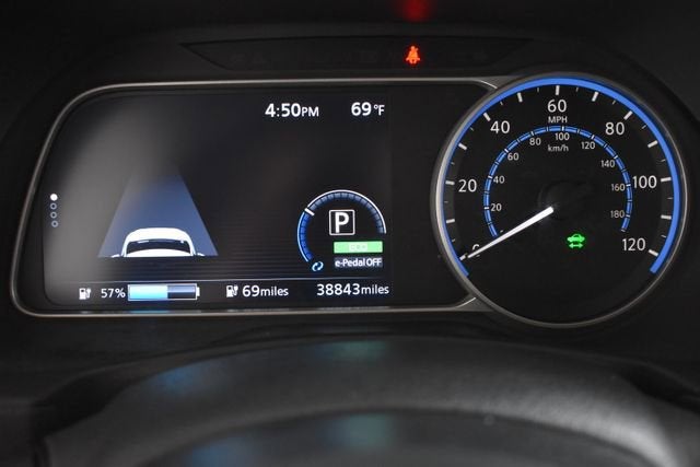 2018 Nissan LEAF SV
