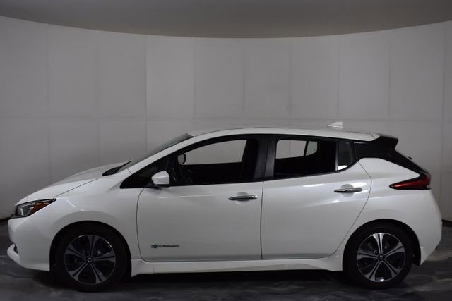 2018 Nissan LEAF SV
