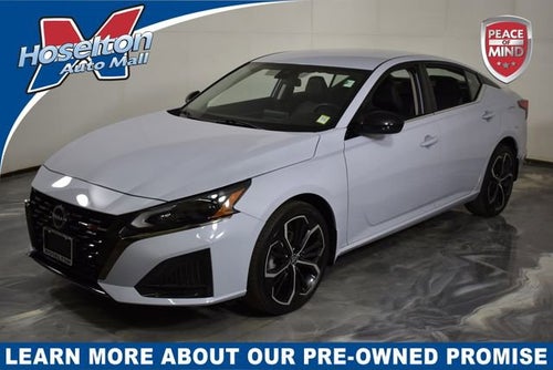 2023 Nissan Altima 2.5 SR