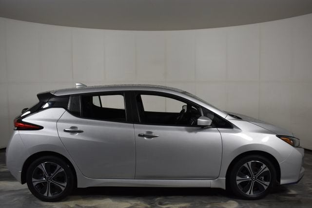 2022 Nissan LEAF SV PLUS
