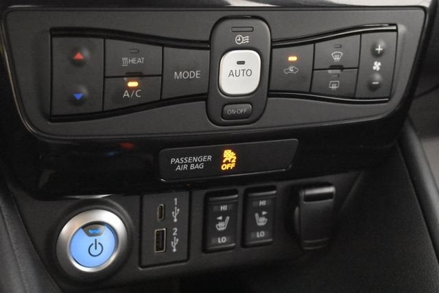 2022 Nissan LEAF SV PLUS