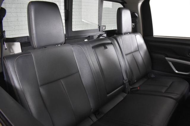 2017 Nissan Titan SL