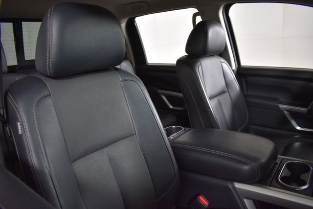 2017 Nissan Titan SL