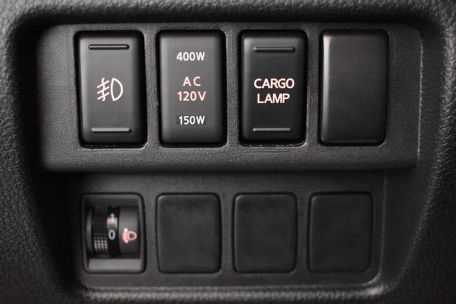 2017 Nissan Titan SL