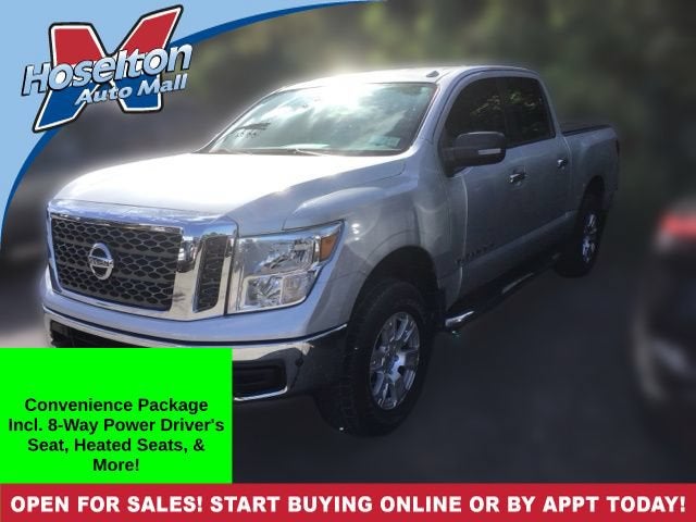 2018 Nissan Titan SV