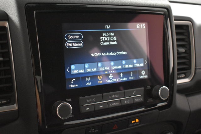 2024 Nissan Frontier SV