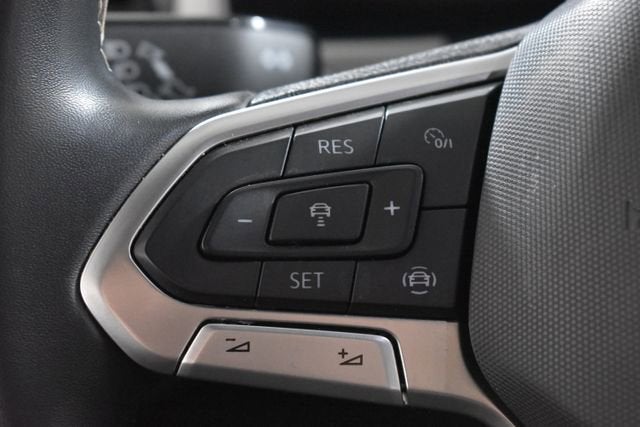 2022 Volkswagen Atlas Cross Sport 3.6L V6 SE w/Technology