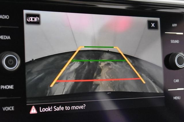 2022 Volkswagen Atlas Cross Sport 3.6L V6 SE w/Technology