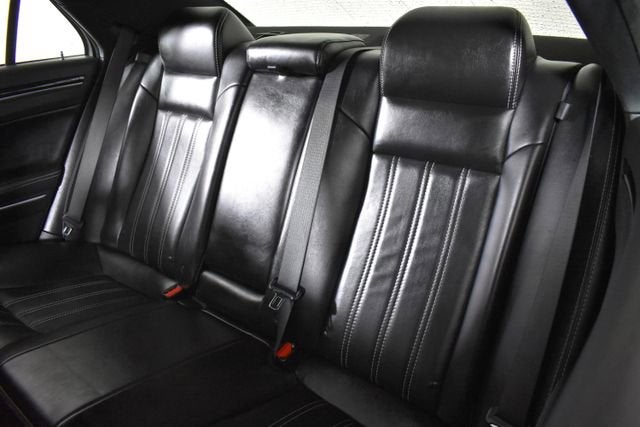2019 Chrysler 300 300S