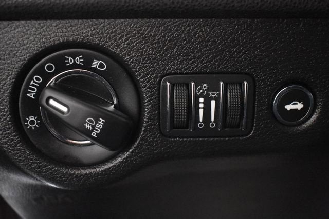 2019 Chrysler 300 300S