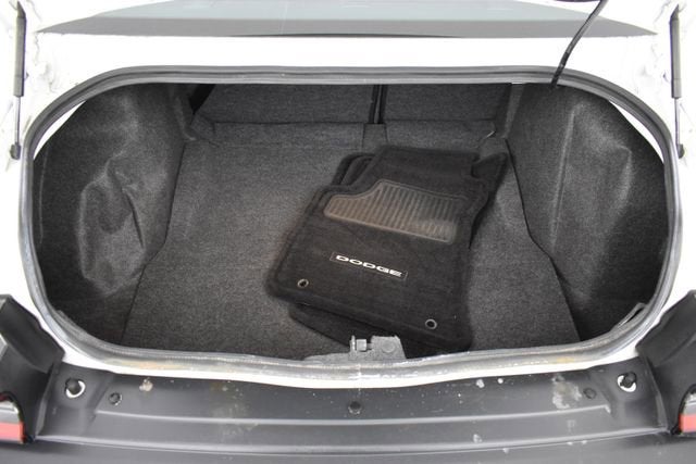 2016 Dodge Challenger SXT Plus