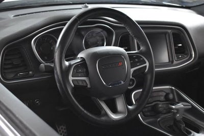2016 Dodge Challenger SXT Plus