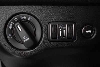 2016 Dodge Challenger SXT Plus