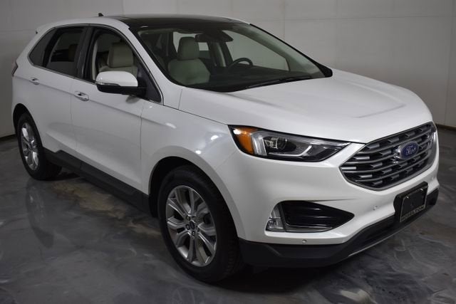 2021 Ford Edge Titanium