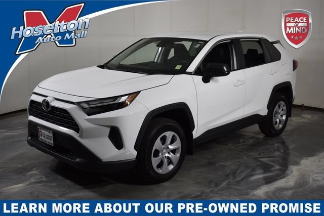 2025 Toyota RAV4 LE