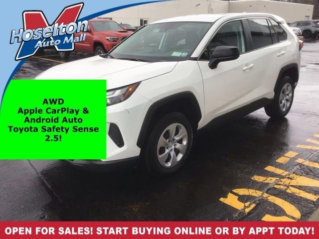 2024 Toyota RAV4 LE