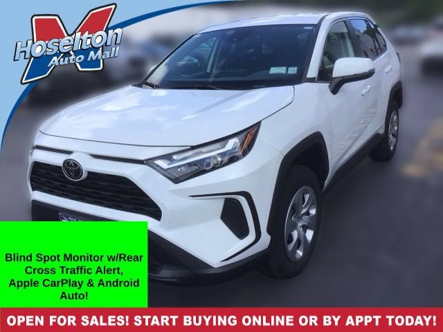 2023 Toyota RAV4 LE