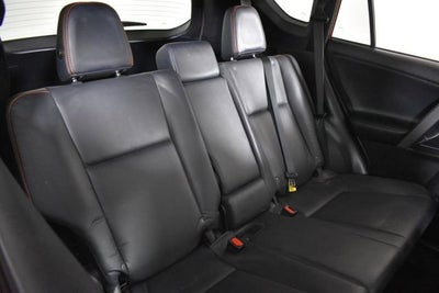2017 Toyota RAV4 SE