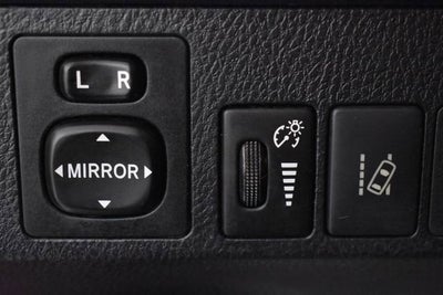 2017 Toyota RAV4 SE