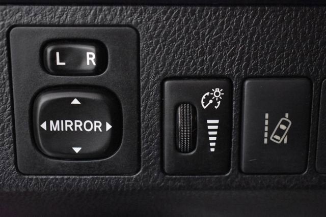 2017 Toyota RAV4 SE