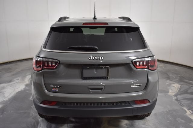2023 Jeep Compass Latitude Lux