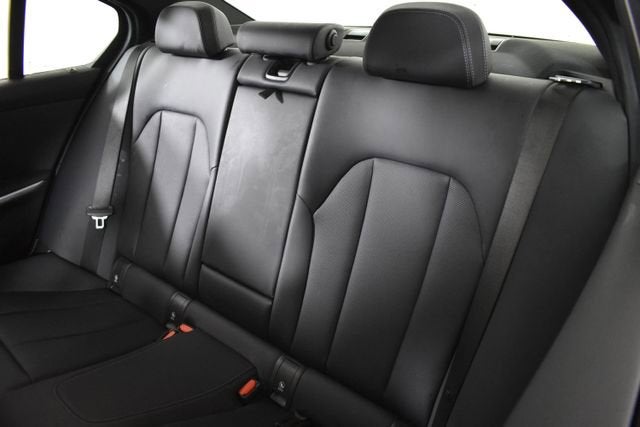 2024 BMW 3 Series 330i xDrive