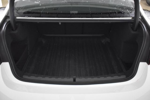 2024 BMW 3 Series 330i xDrive