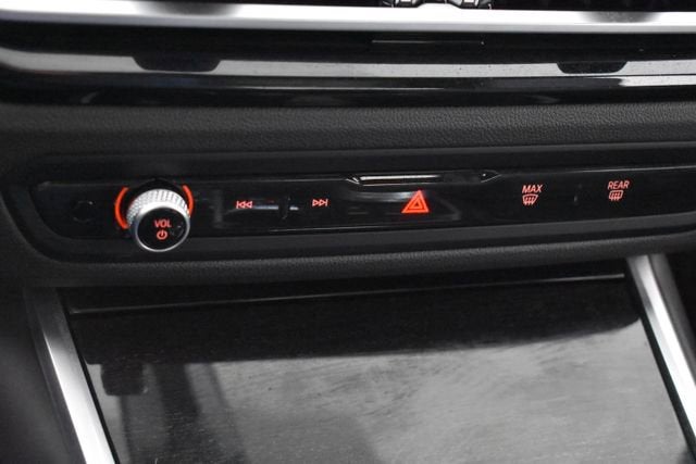 2024 BMW 3 Series 330i xDrive