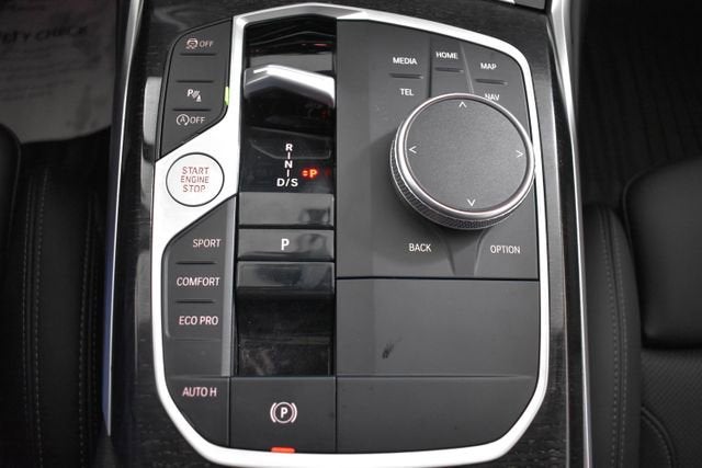 2024 BMW 3 Series 330i xDrive