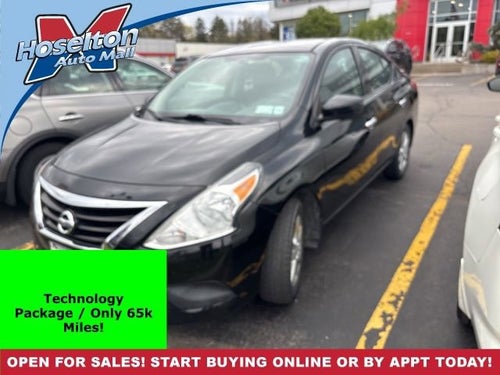 2015 Nissan Versa SV