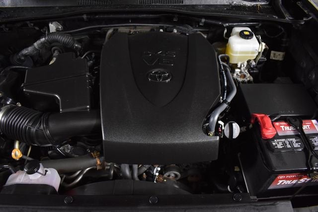 2018 Toyota Tacoma SR