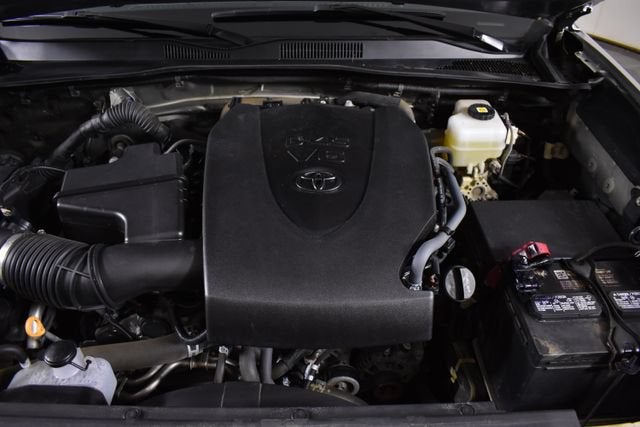 2022 Toyota Tacoma 4WD SR