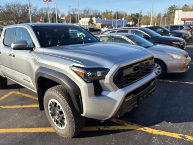 2025 Toyota Tacoma 4WD SR