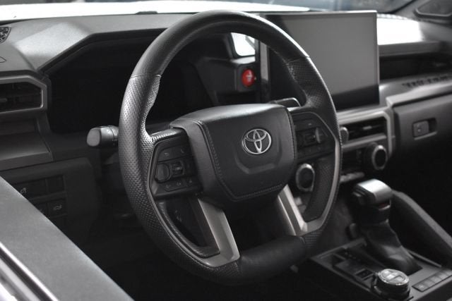 2024 Toyota Tacoma 4WD SR5