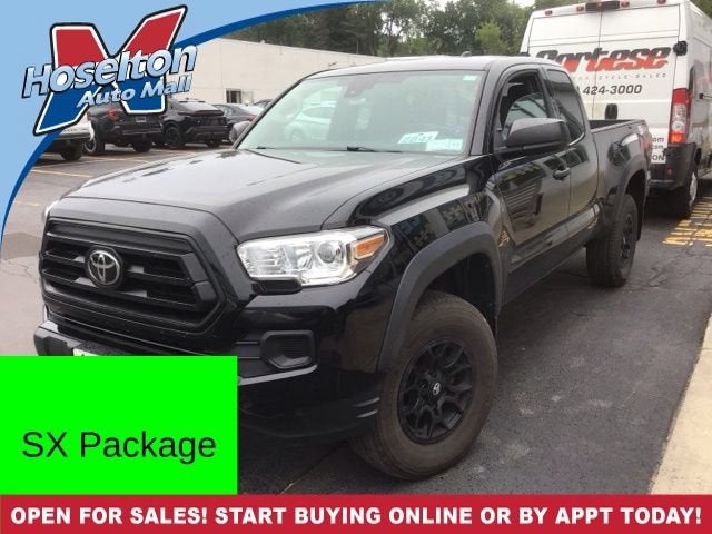 2022 Toyota Tacoma 4WD SR