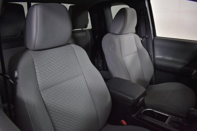 2022 Toyota Tacoma 4WD SR
