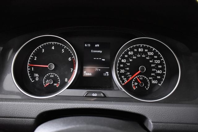 2018 Volkswagen Golf S