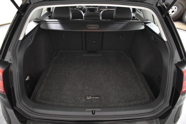 2015 Volkswagen Golf SportWagen TDI S
