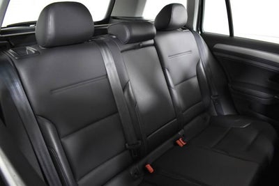 2015 Volkswagen Golf SportWagen TDI S