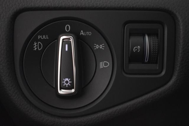 2015 Volkswagen Golf SportWagen TDI S