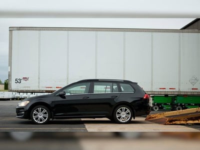 2015 Volkswagen Golf SportWagen TDI S