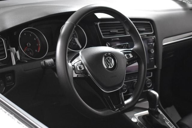2018 Volkswagen Golf SportWagen SEL