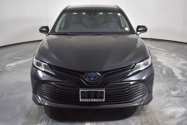 2018 Toyota Camry Hybrid LE