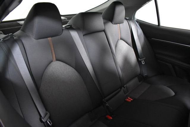 2018 Toyota Camry Hybrid LE