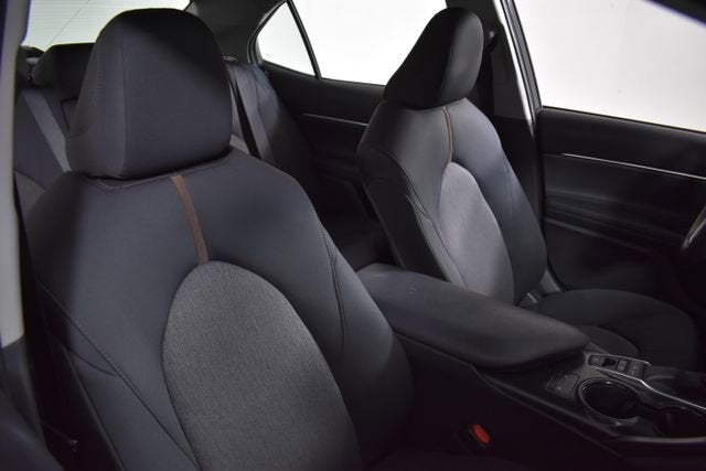 2018 Toyota Camry Hybrid LE