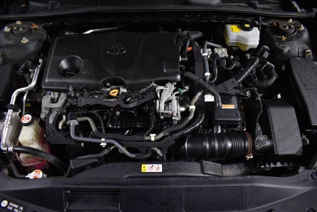 2018 Toyota Camry Hybrid LE