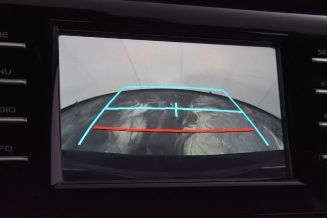 2018 Toyota Camry Hybrid LE