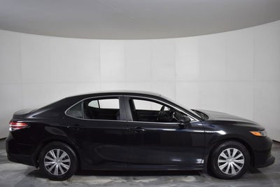2018 Toyota Camry Hybrid LE